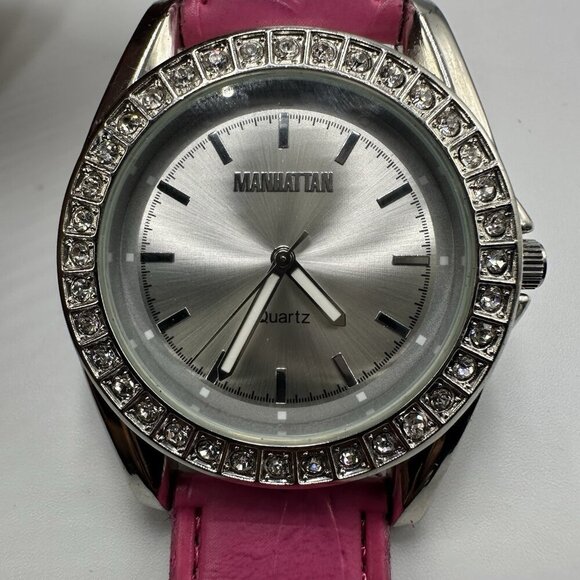 3/$30 Manhattan by Croton Watch Women Silver Tone Pink Leather Band New Battery - Picture 2 of 13
